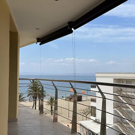 Duplex En Primera Linea De Playa Con Gran Terraza Y Piscina Comunitaria Apartment *